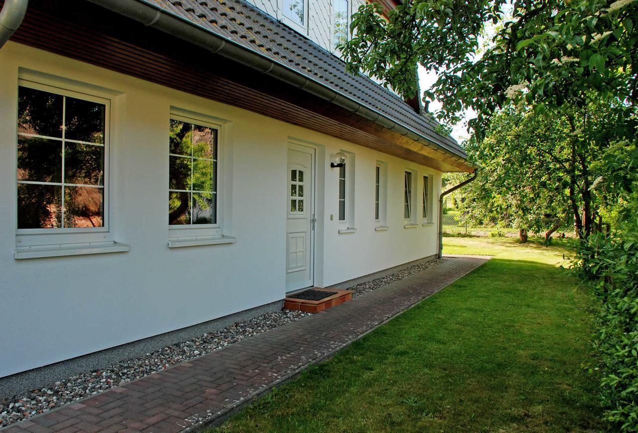 Ferienwohnungen An Der Hagenschen Middelhagen Kültér fotó